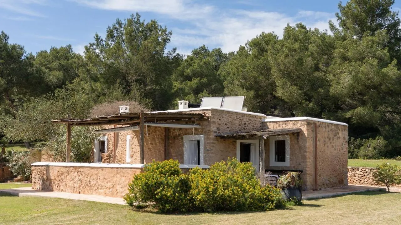 Magnificent Villa Marama In The Midst Of Ibiza'S Countryside Sant Jordi de ses Salines Spain