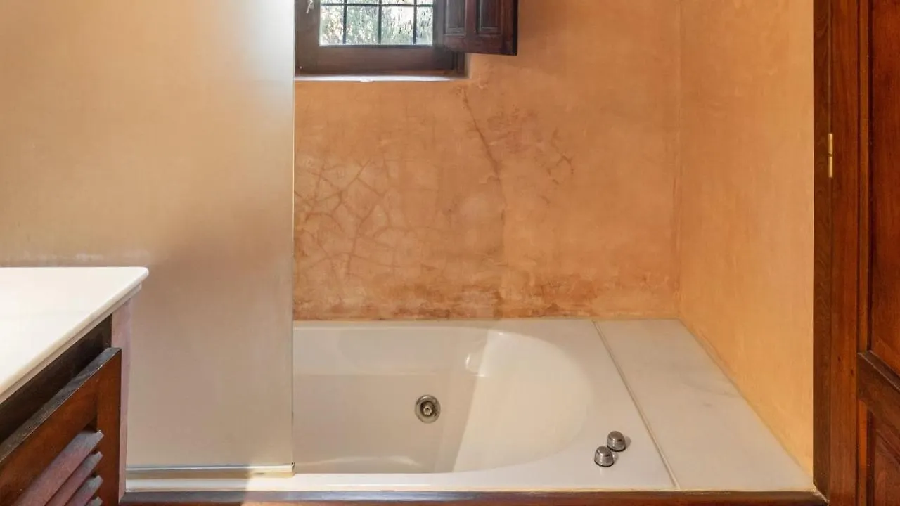 Magnificent Villa Marama In The Midst Of Ibiza'S Countryside Sant Jordi de ses Salines 0*,