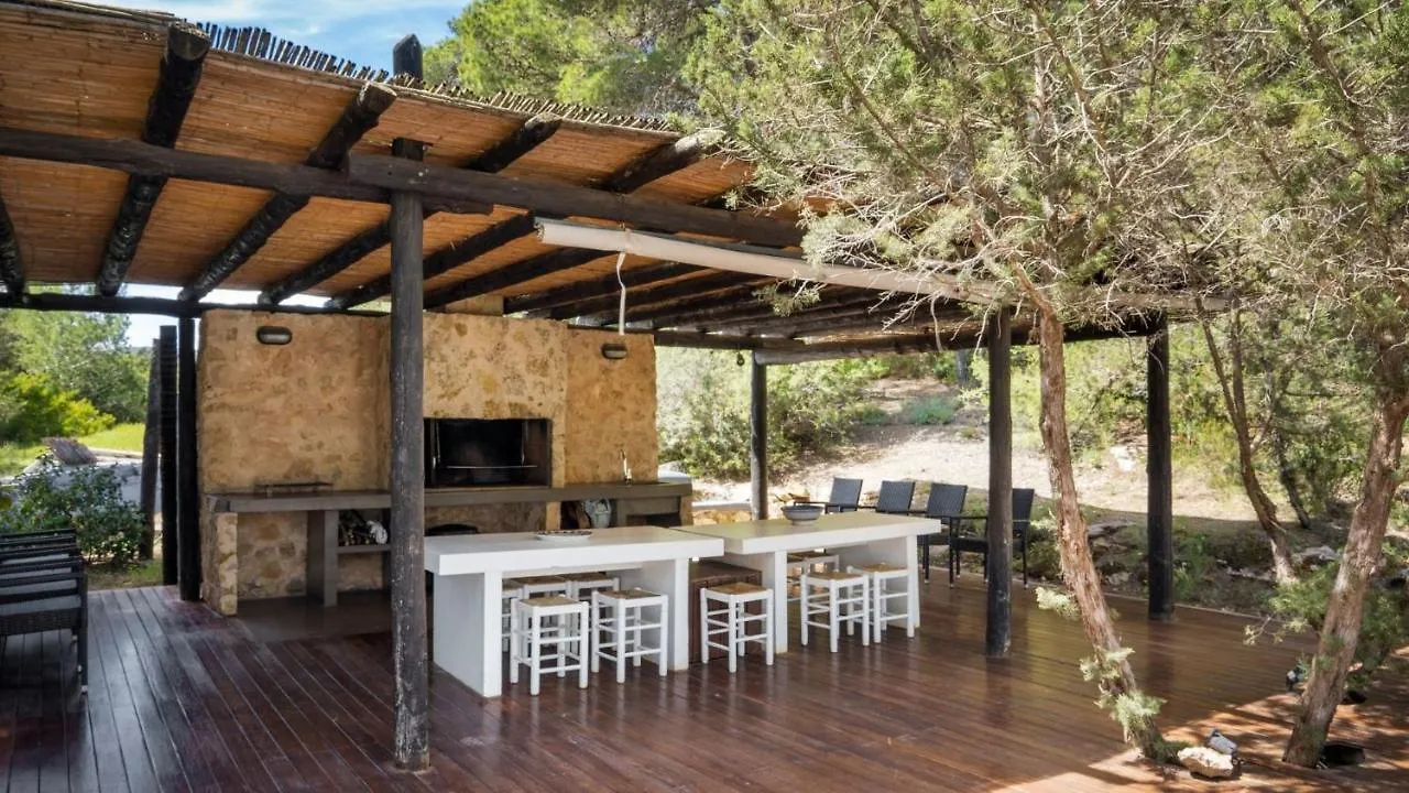 Magnificent Villa Marama In The Midst Of Ibiza'S Countryside Sant Jordi de ses Salines