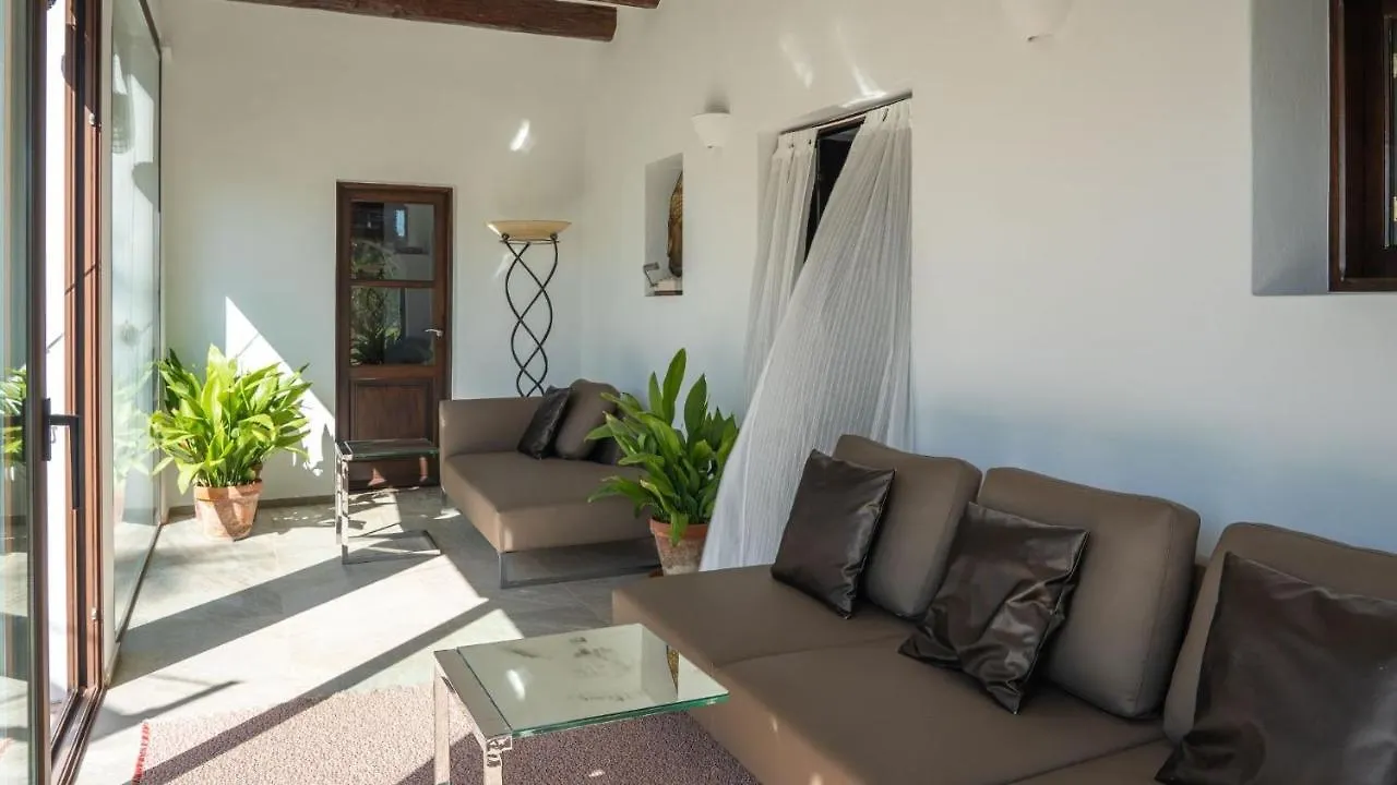 Magnificent Villa Marama In The Midst Of Ibiza'S Countryside Sant Jordi de ses Salines